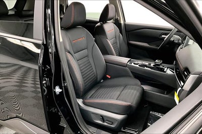 2026 Nissan Rogue Rock Creek AWD - Premium Package