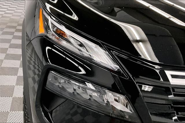 2026 Nissan Rogue Rock Creek AWD - Premium Package