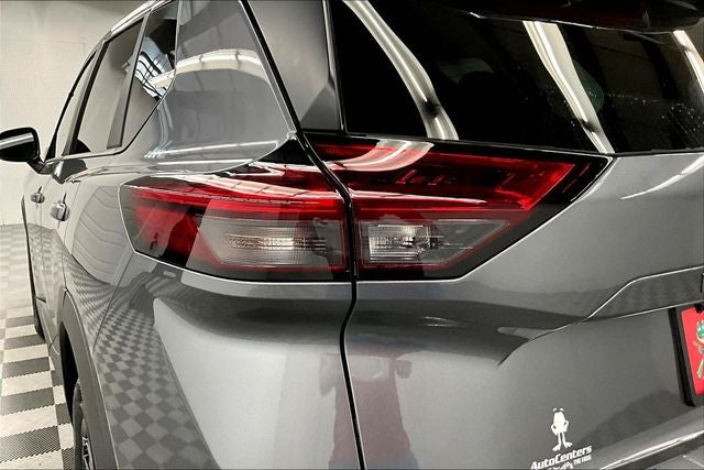 2026 Nissan Rogue SV AWD - Cold Weather Package