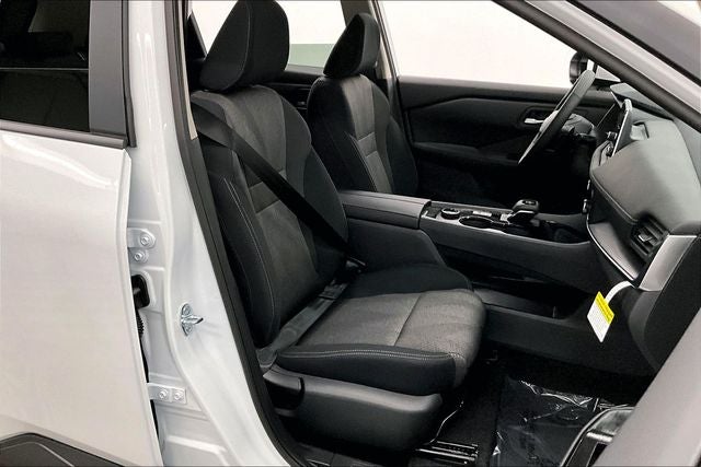 2026 Nissan Rogue SV AWD - Cold Weather Package