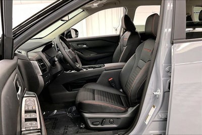 2026 Nissan Rogue Rock Creek AWD - Premium Package