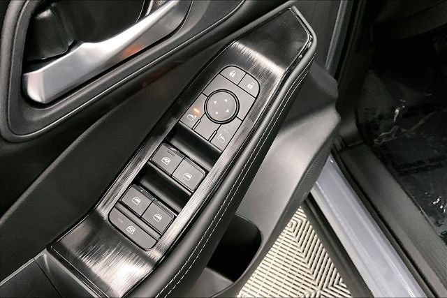 2026 Nissan Rogue SV AWD - Cold Weather Package