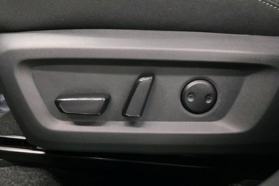 2026 Nissan Rogue SV AWD - Cold Weather Package