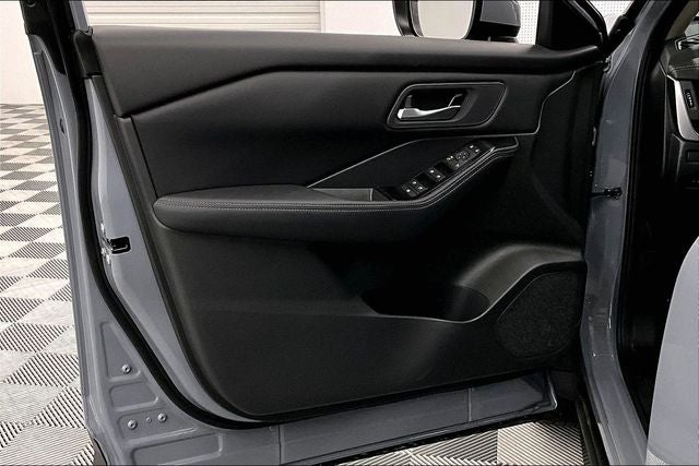 2026 Nissan Rogue SV AWD - Cold Weather Package