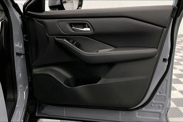 2026 Nissan Rogue SV AWD - Cold Weather Package