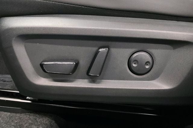 2026 Nissan Rogue Dark Armor AWD