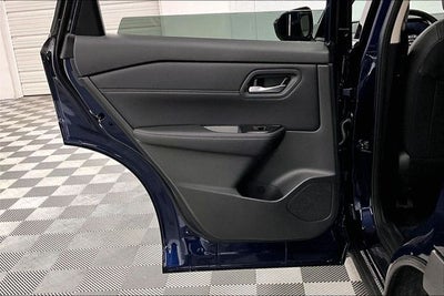 2026 Nissan Rogue Dark Armor AWD