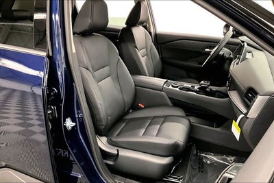 2026 Nissan Rogue Dark Armor AWD