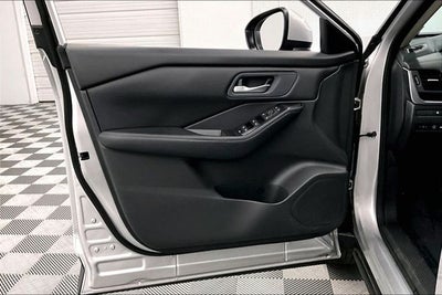2025 Nissan Rogue SV AWD - Adaptive Cruise - Blind Spot Detection
