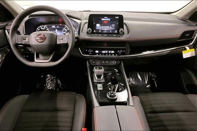 2026 Nissan Rogue Rock Creek AWD - Premium Package