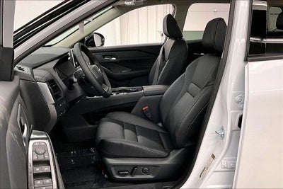 2026 Nissan Rogue Dark Armor AWD