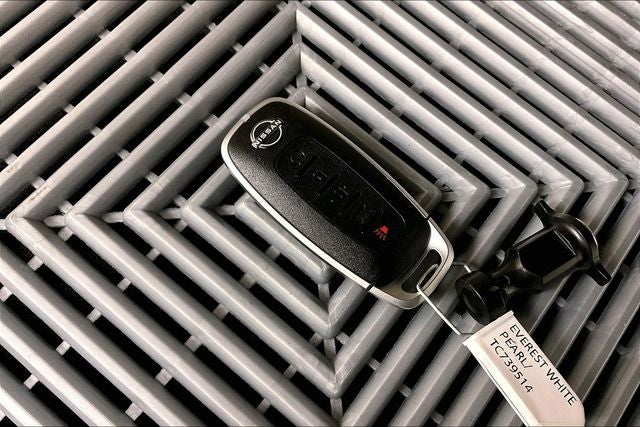 2026 Nissan Rogue Dark Armor AWD