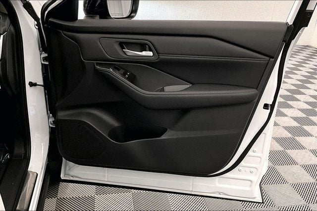 2026 Nissan Rogue Dark Armor AWD