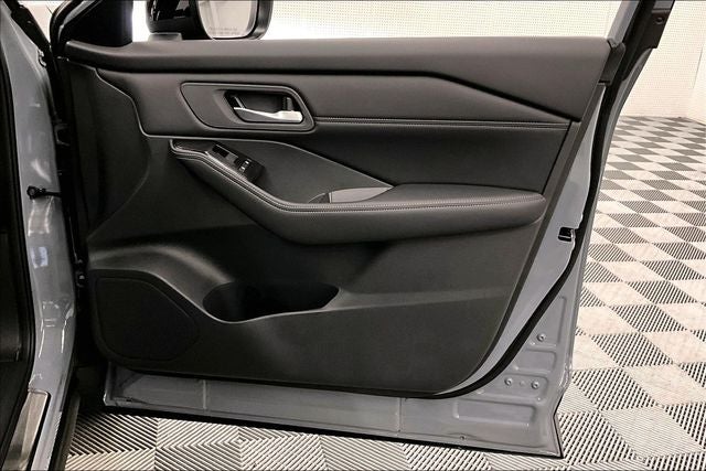 2026 Nissan Rogue Dark Armor AWD