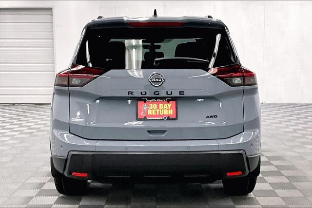 2026 Nissan Rogue Dark Armor AWD