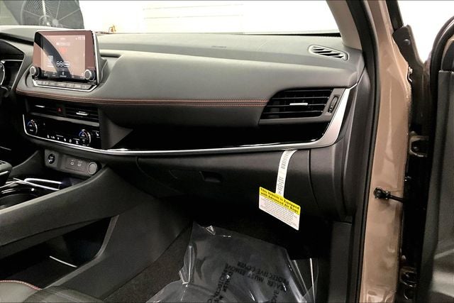 2026 Nissan Rogue Rock Creek AWD - Premium Package
