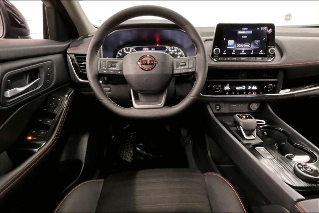 2026 Nissan Rogue Rock Creek AWD - Premium Package