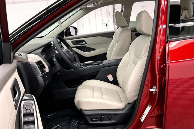 2026 Nissan Rogue Dark Armor AWD