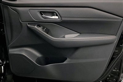 2026 Nissan Rogue Dark Armor AWD