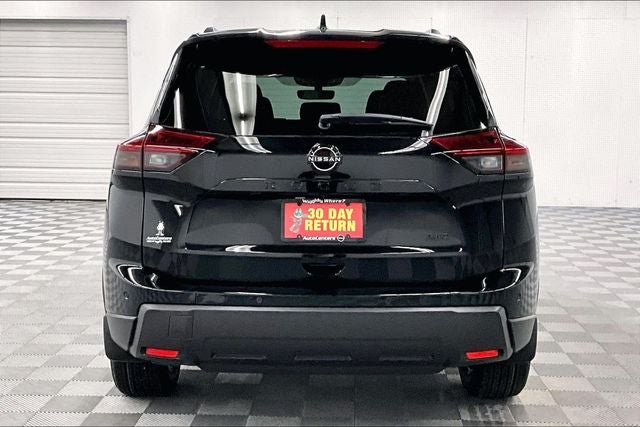 2026 Nissan Rogue Dark Armor AWD