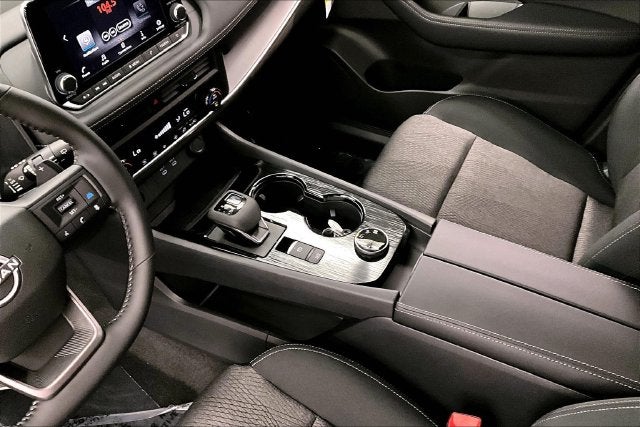 2026 Nissan Rogue SV AWD