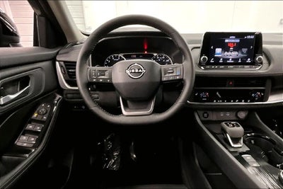 2026 Nissan Rogue Dark Armor AWD