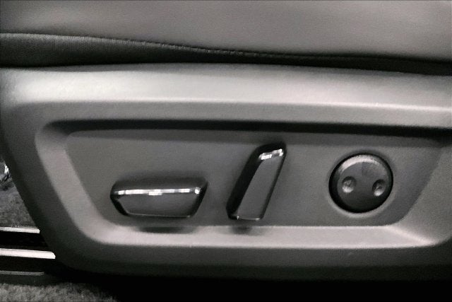 2026 Nissan Rogue Dark Armor AWD