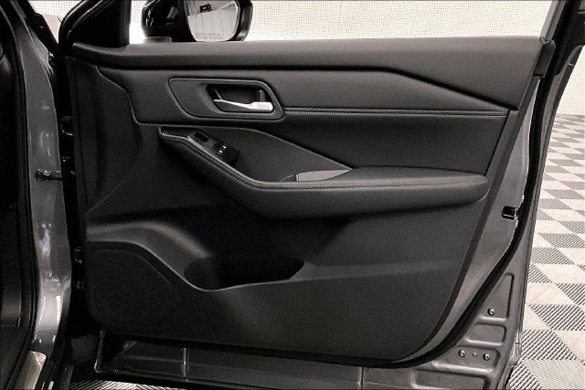2026 Nissan Rogue Dark Armor AWD