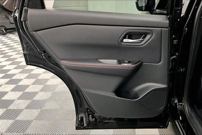 2026 Nissan Rogue Rock Creek AWD - Premium Package