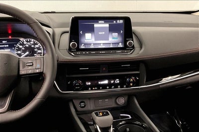 2026 Nissan Rogue Rock Creek AWD - Premium Package