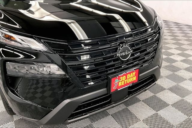 2026 Nissan Rogue Dark Armor AWD