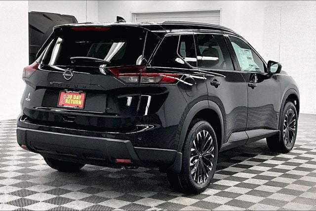 2026 Nissan Rogue Dark Armor AWD