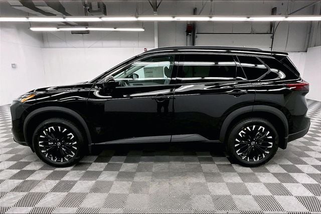 2026 Nissan Rogue Dark Armor AWD