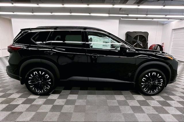 2026 Nissan Rogue Dark Armor AWD