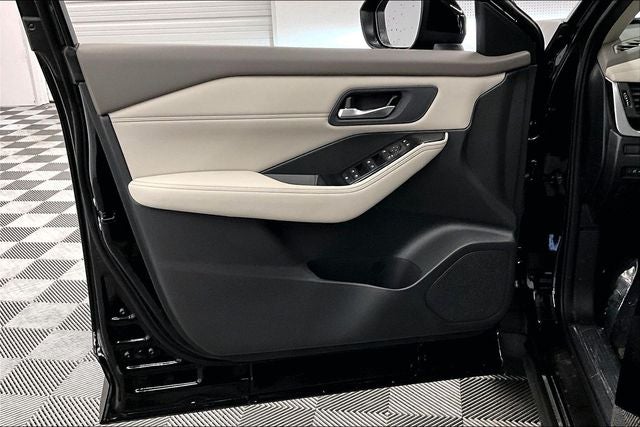 2026 Nissan Rogue Dark Armor AWD