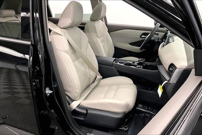 2026 Nissan Rogue Dark Armor AWD