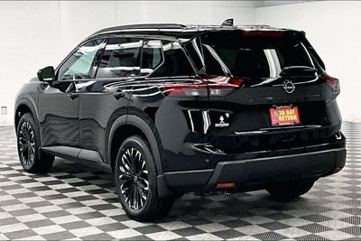 2026 Nissan Rogue Dark Armor AWD