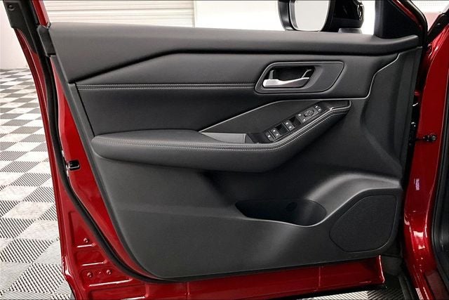 2026 Nissan Rogue Dark Armor AWD