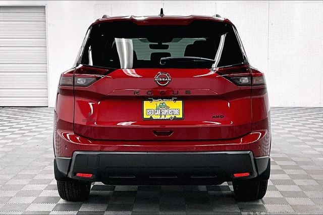 2026 Nissan Rogue Dark Armor AWD