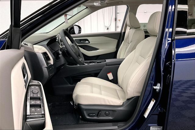 2026 Nissan Rogue Dark Armor AWD