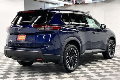 2026 Nissan Rogue Dark Armor AWD