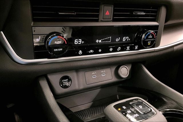 2026 Nissan Rogue SV AWD - Cold Weather Package
