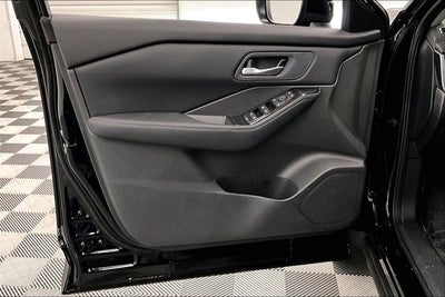 2026 Nissan Rogue SV AWD - Cold Weather Package