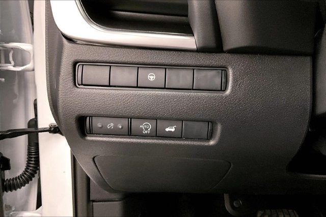 2026 Nissan Rogue SV AWD - Cold Weather Package
