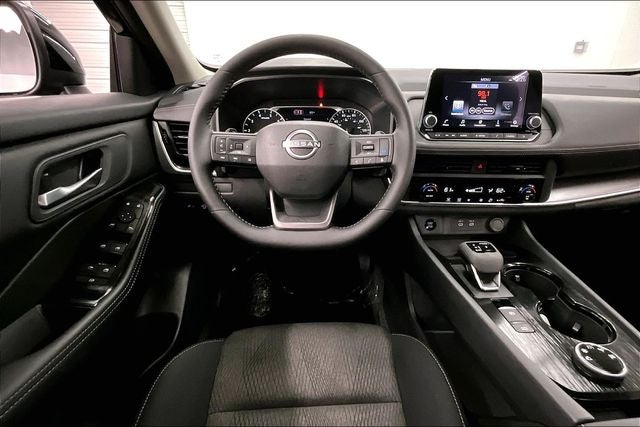 2026 Nissan Rogue SV AWD