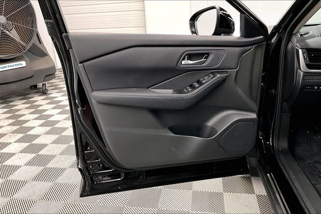 2026 Nissan Rogue SV AWD
