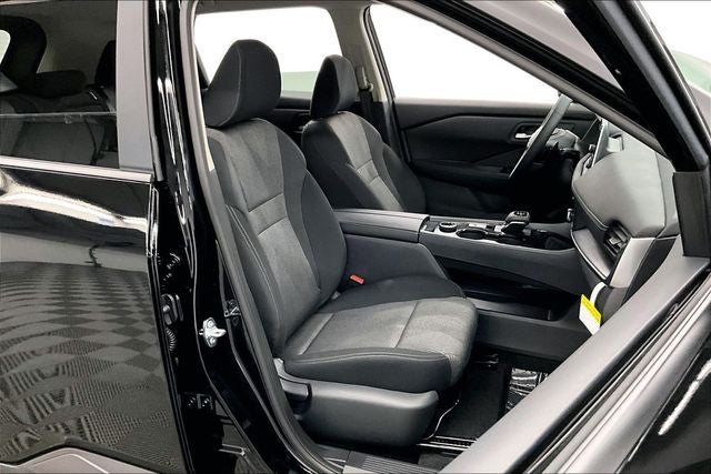 2026 Nissan Rogue SV AWD