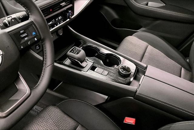 2026 Nissan Rogue SV AWD