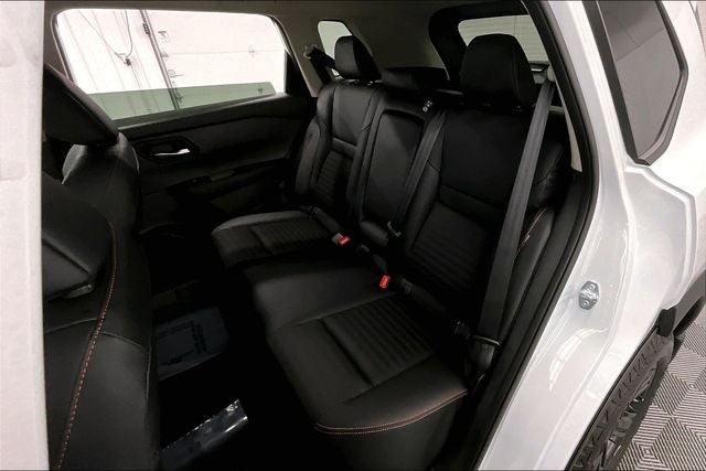 2026 Nissan Rogue Rock Creek AWD - Premium Package