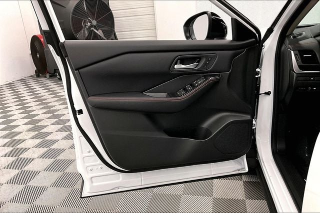 2026 Nissan Rogue Rock Creek AWD - Premium Package